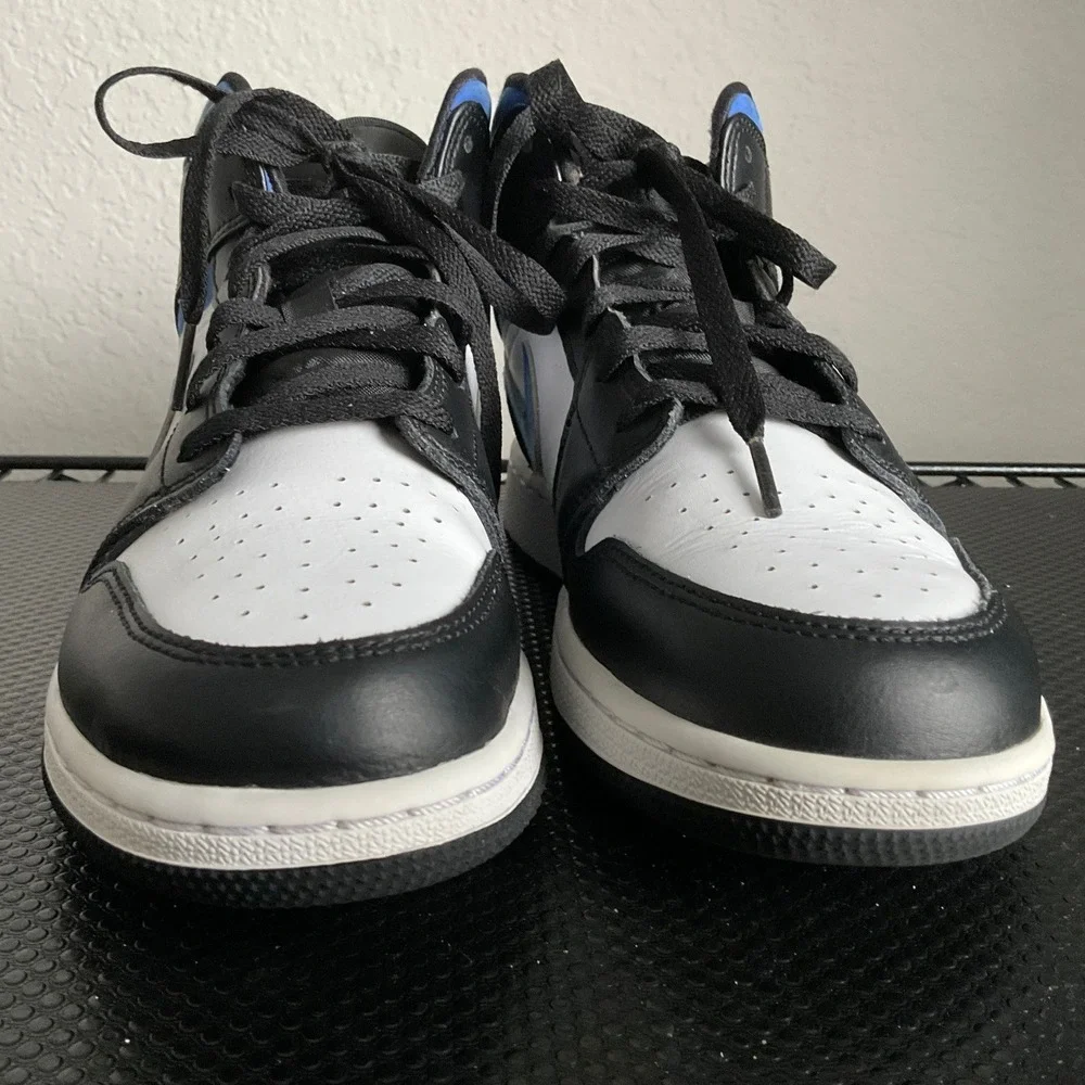 Air Jordan 1 Mid Signal Blue Black White GS 554725-140 Kids Size 6.5Y